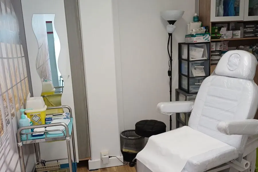 Salle de soins infirmiers du cabinet Caresco à Plaisir